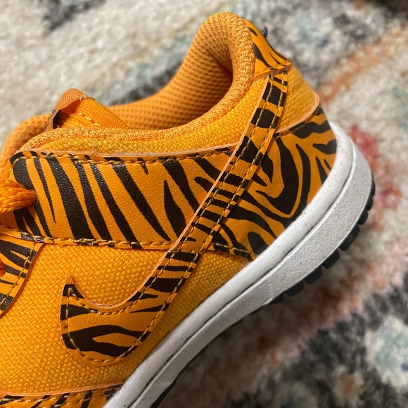 Nike Dunk Low Next Nature Td Tiger Stripe Size 9C - Picture 11 of 15